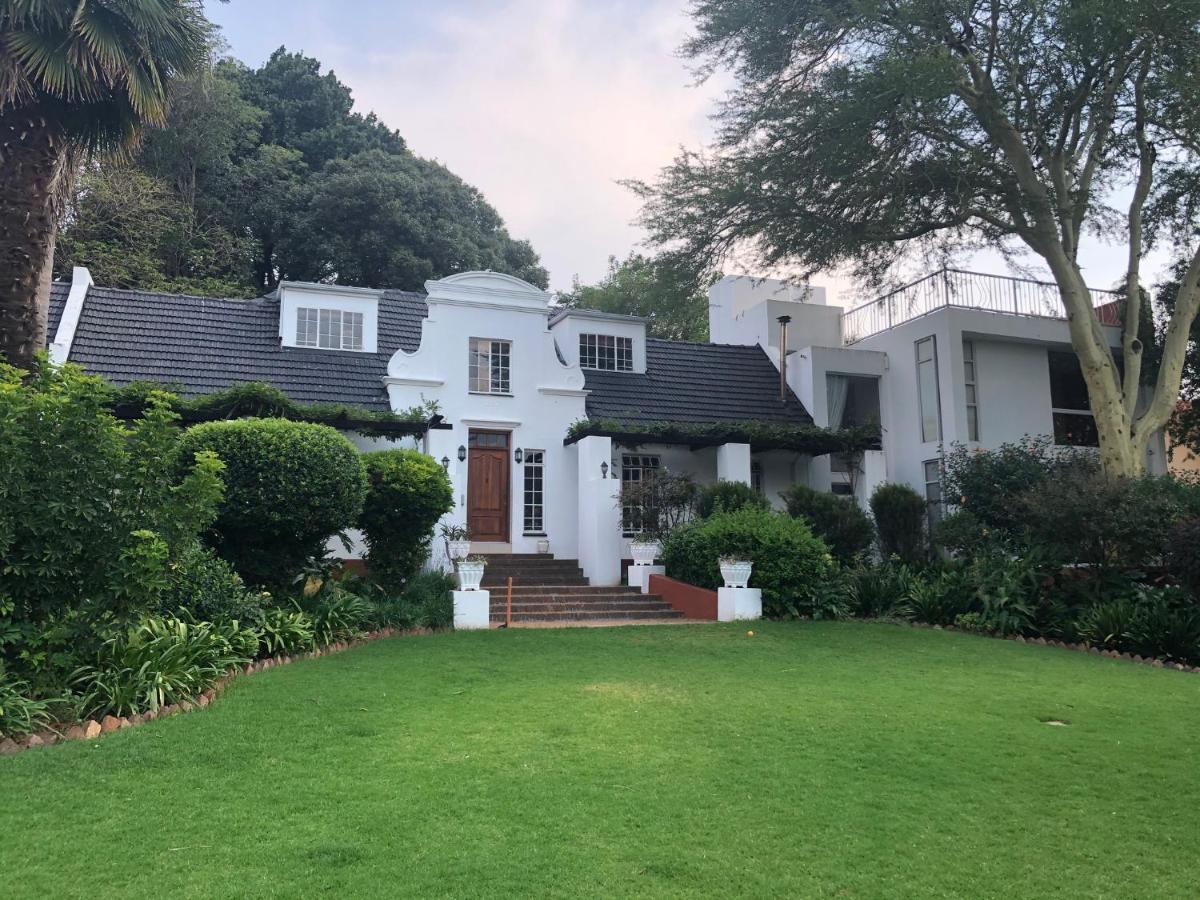 Fever Tree Suites Johannesburg Dış mekan fotoğraf