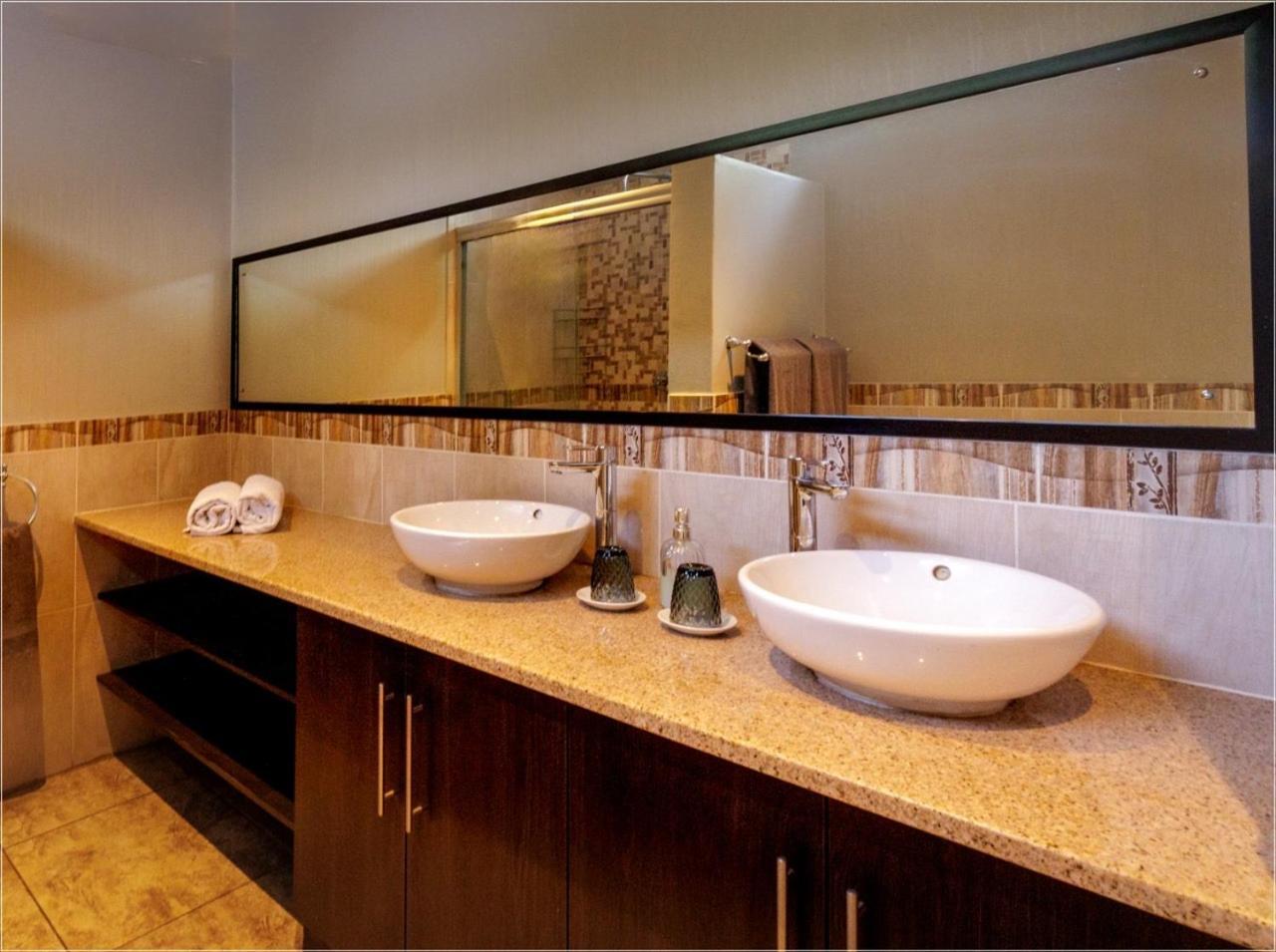 Fever Tree Suites Johannesburg Dış mekan fotoğraf